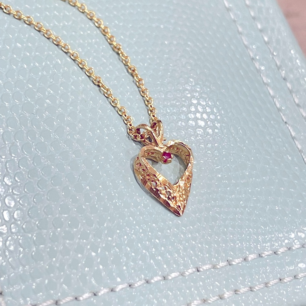 18k Solid Gold Heart Pendant with a Ruby Gem 🌹